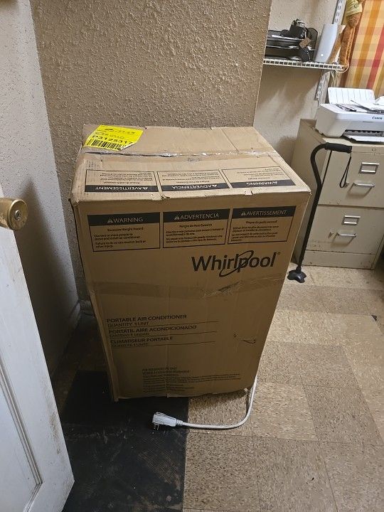 Whirlpool Portable AC Unit 12000 BTU