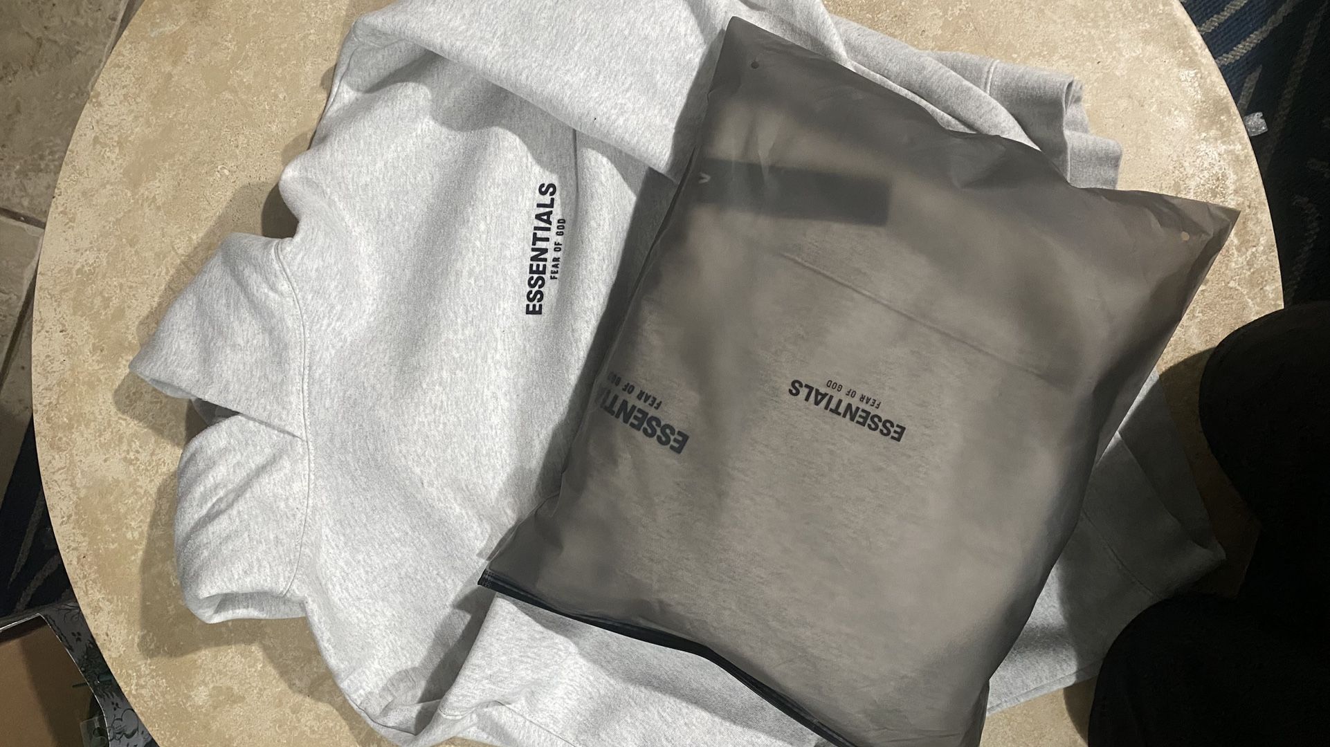 Essential Hoodie Light Oak