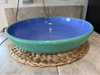 Lindt-Stymeist Colorways Large 14”round salad bowl