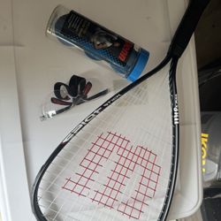 Squash Kit (Racquet + 3 balls + Glasses)