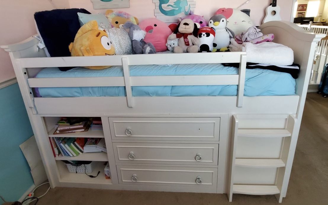 Twin Bed