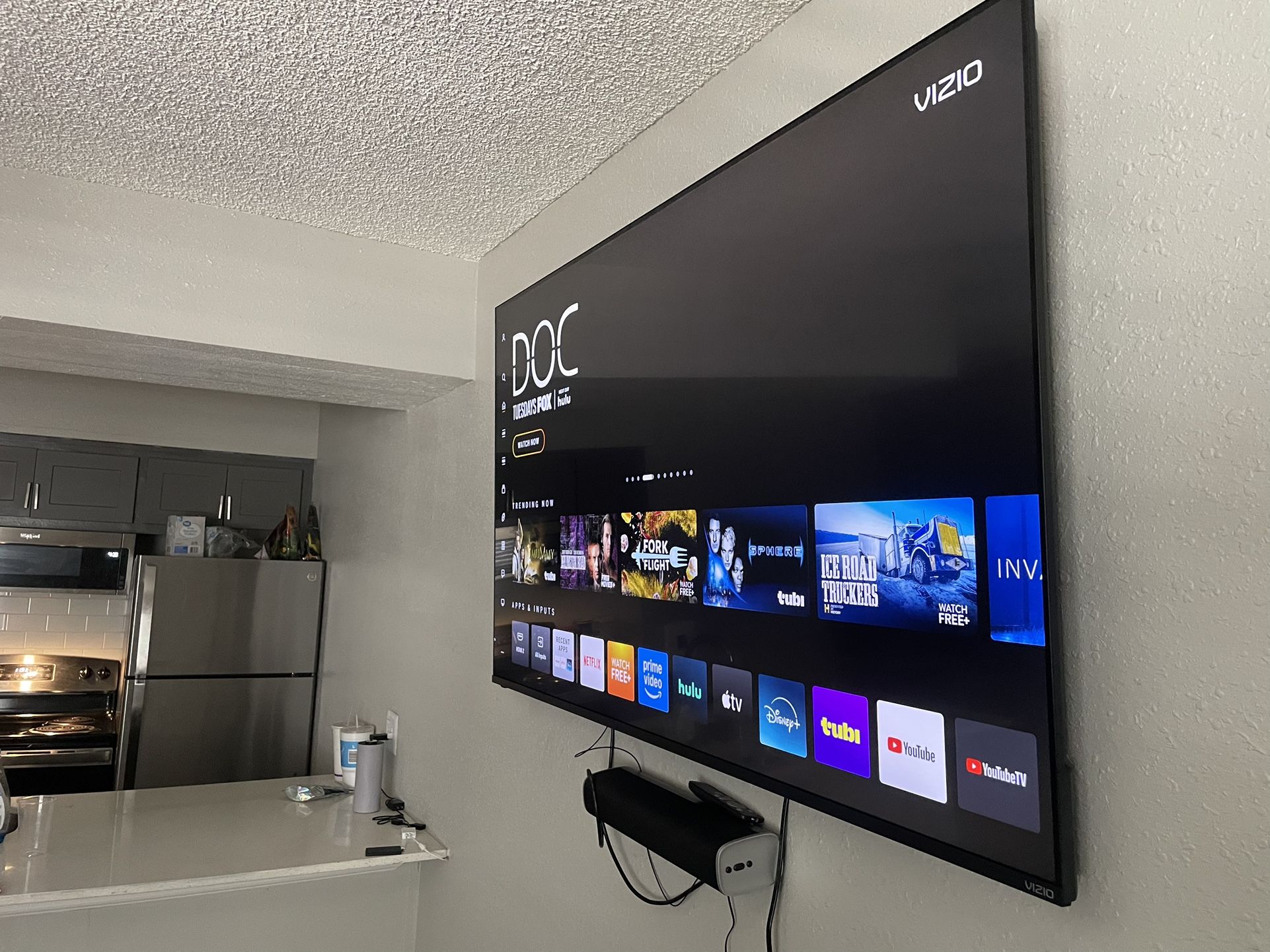 65 In Vizio Tv
