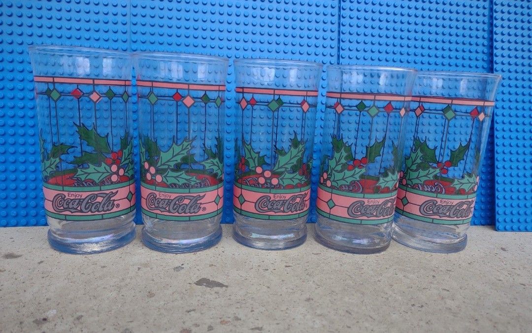 Vtg Coca-Cola Tiffany Style Stained Glass Holly Berry Holiday Tumblers Set of 5