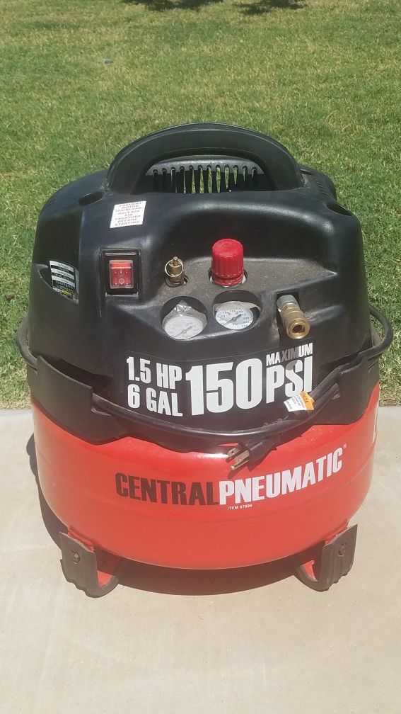 CENTRAL PNEUMATIC 6 Gallon 1.5 HP 150 PSI Professional Air Compressor for Sale in Gilbert AZ OfferUp