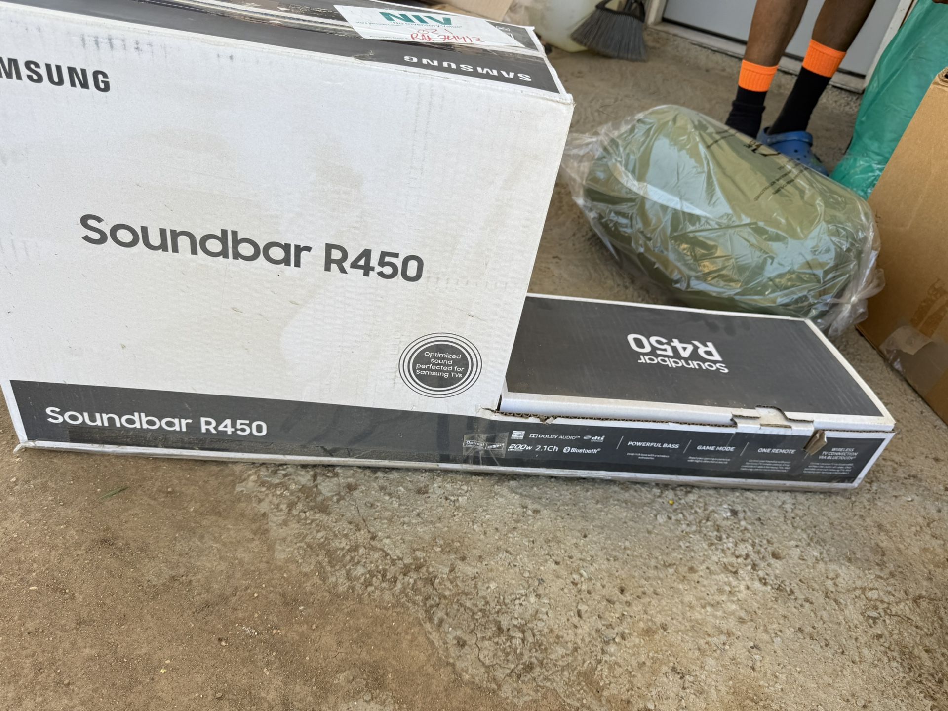 Samsung 2.1Ch Soundbar with Wireless Sub - Black