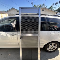 Screen door light weight aluminum