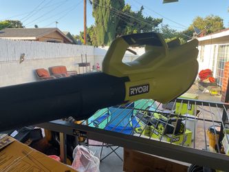 Ryobi 40 V blower 550 CFM to only