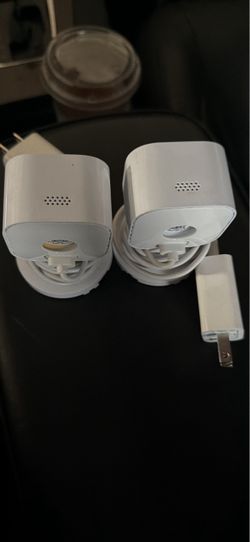 White Wireless Security Cameras – Set of 2