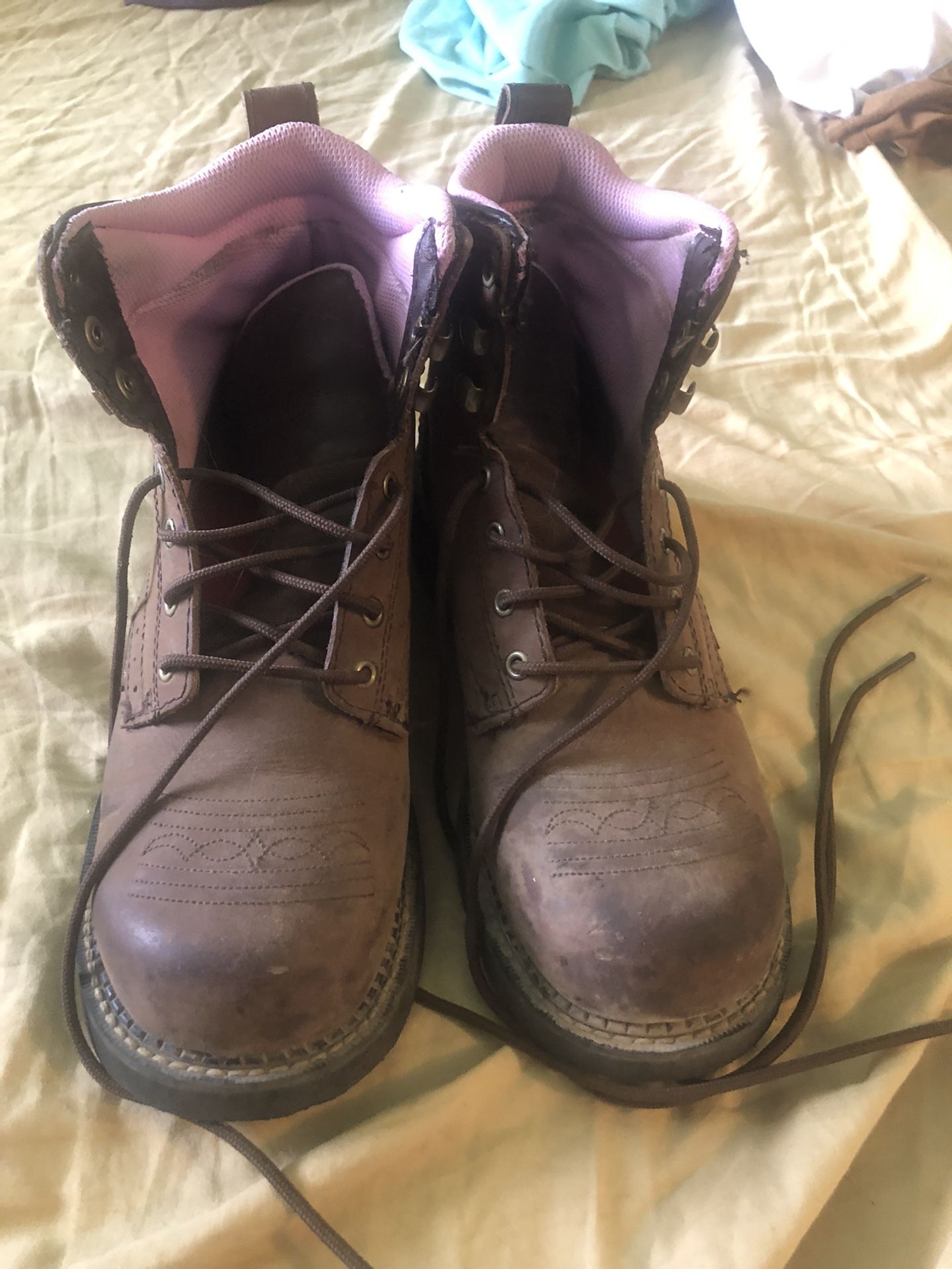 Women’s Justin gypsy Steal toe work boots size 8 1/2B 