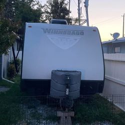 2014 Winnebago Minnie 