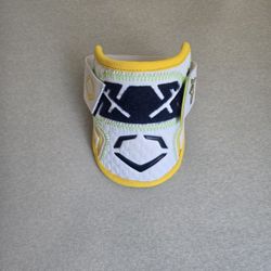 EvoShield X-Srz Savannah Bananas Limited Edition Elbow Guard White/Navy Small. 