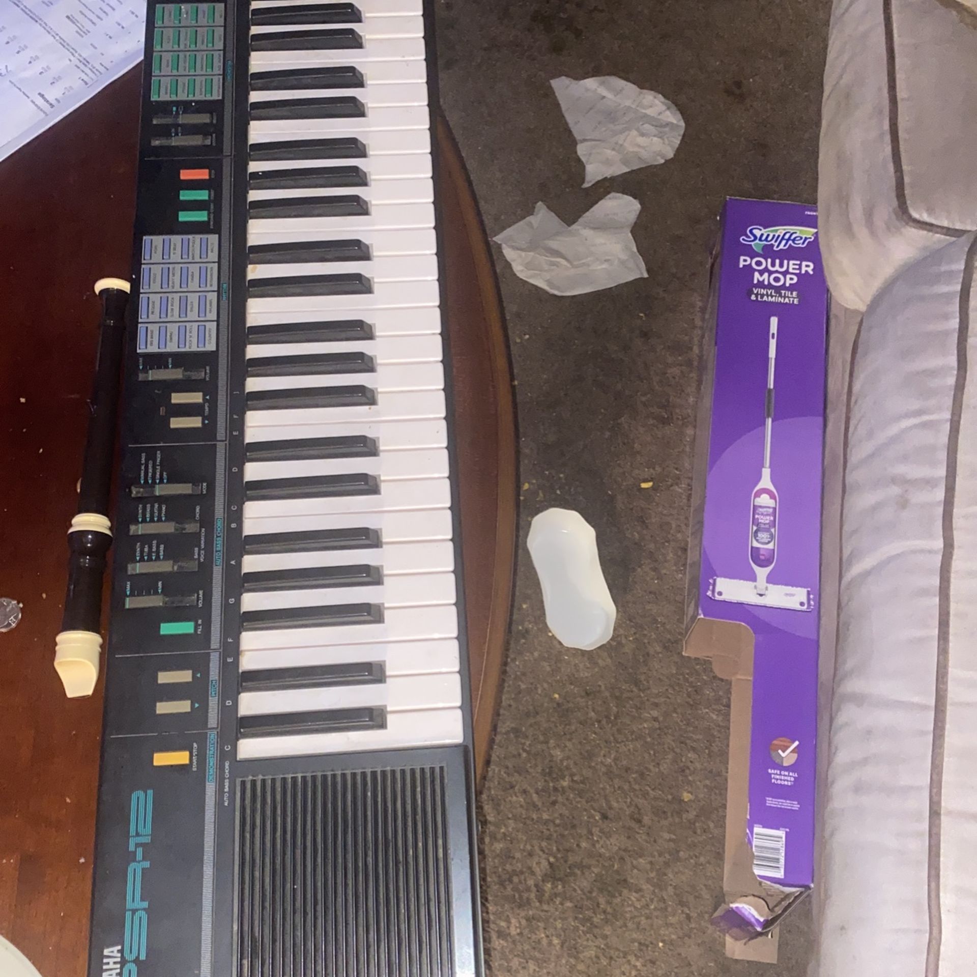 50 Key Yamaha PSR 12 Electric Piano