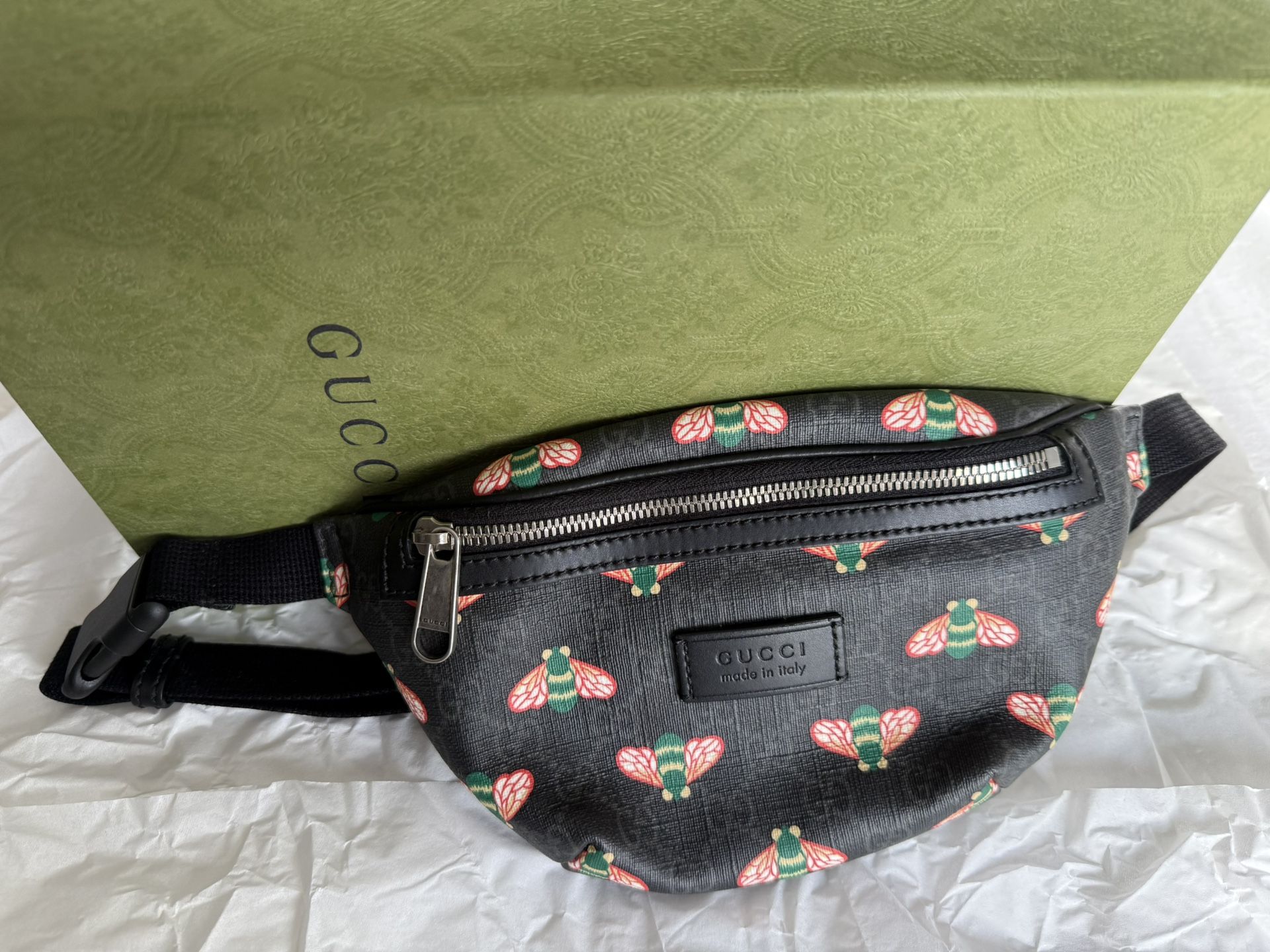 Gucci Bestiary Belt Bag With Bees