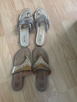 Jennifer Lopez sandal.