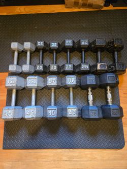 (420lb) 15lb thru 45lb Dumbbell Set