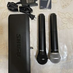 SHURE Dual Wireless Microphones