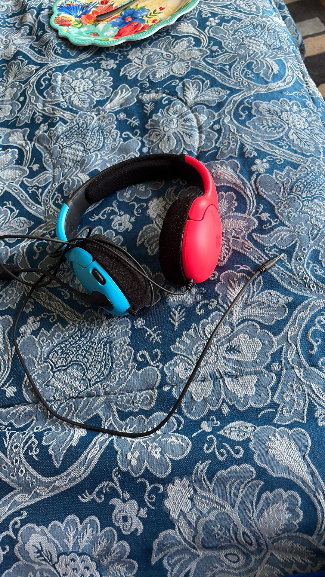 Gaming Headset for Nintendo Switch/Lite/OLED, Gaming Headphones with Mic for Nintendo Switch Fortnite/Sports (Red/Blue)