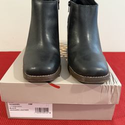 Crown Vintage Leather Ankle Boot  (Located in Woonsocket, RI)