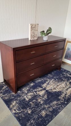 6 DRAWER DRESSER