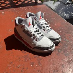 Jordan 3s Fire Reds 