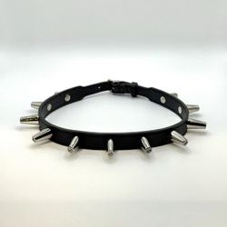 2000s Gucci Spike Leather Choker - Archival Piece