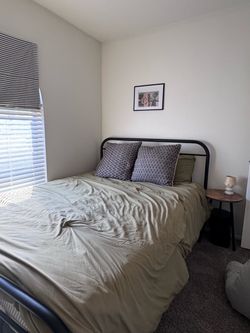 Black Metal Bed Frame Full/Queen