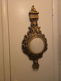 Wall mirror
