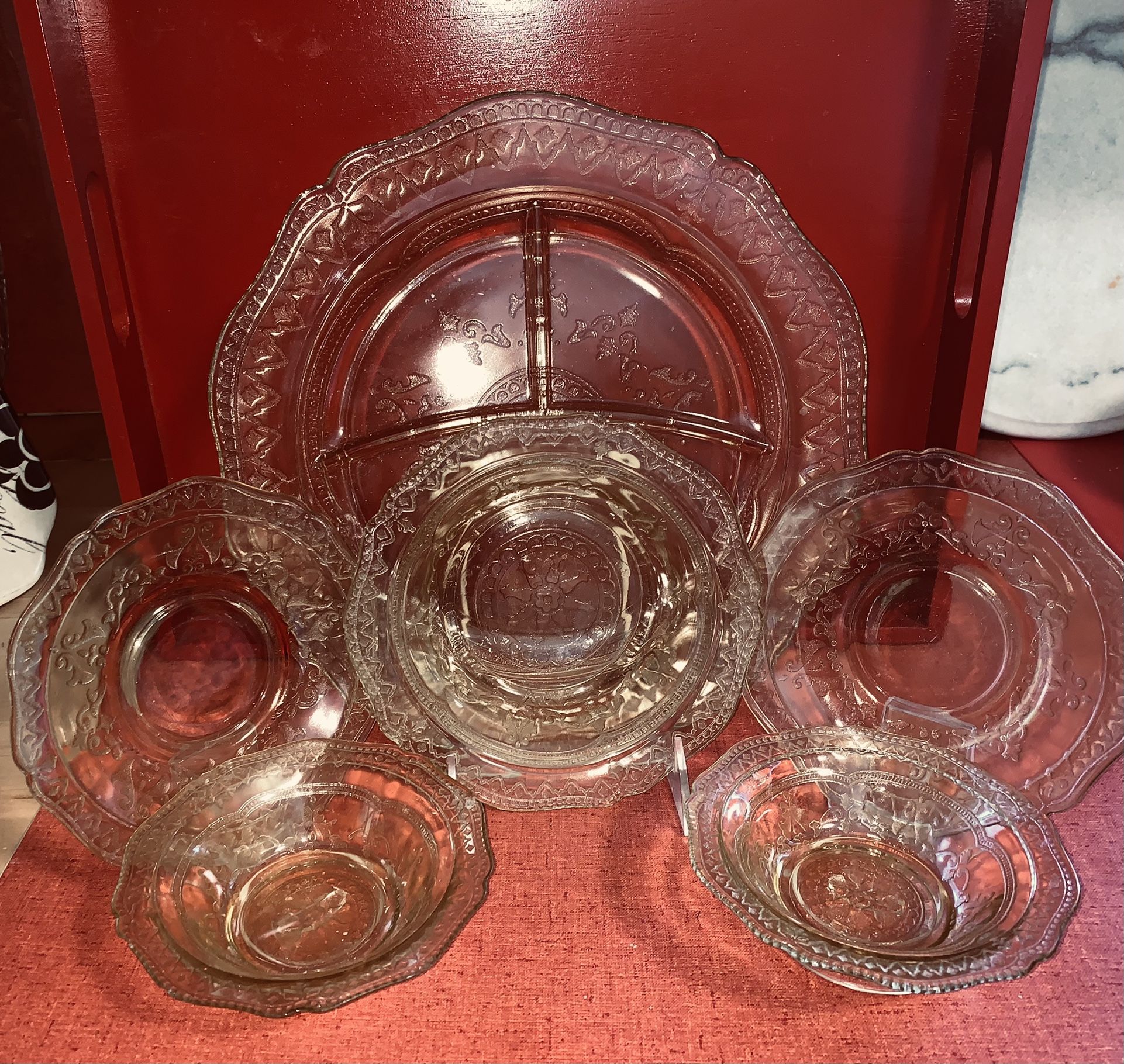 1933 FEDERAL GLASS COMPANY Set Of “ PATRICIAN AMBER “ SPOKE LACY PATTERN set Of 6