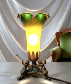Vintage Art Nouveau Pond Lily accent lamp featuring three sculptural Cherubs