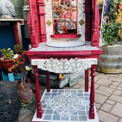 PLANT STAND