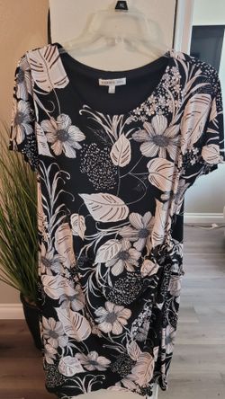 Robbie Bee Floral Short Sleeve Dress Size L