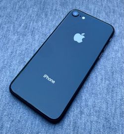Factory Unlocked Apple iPhone 8 (256 GB) Space Gray