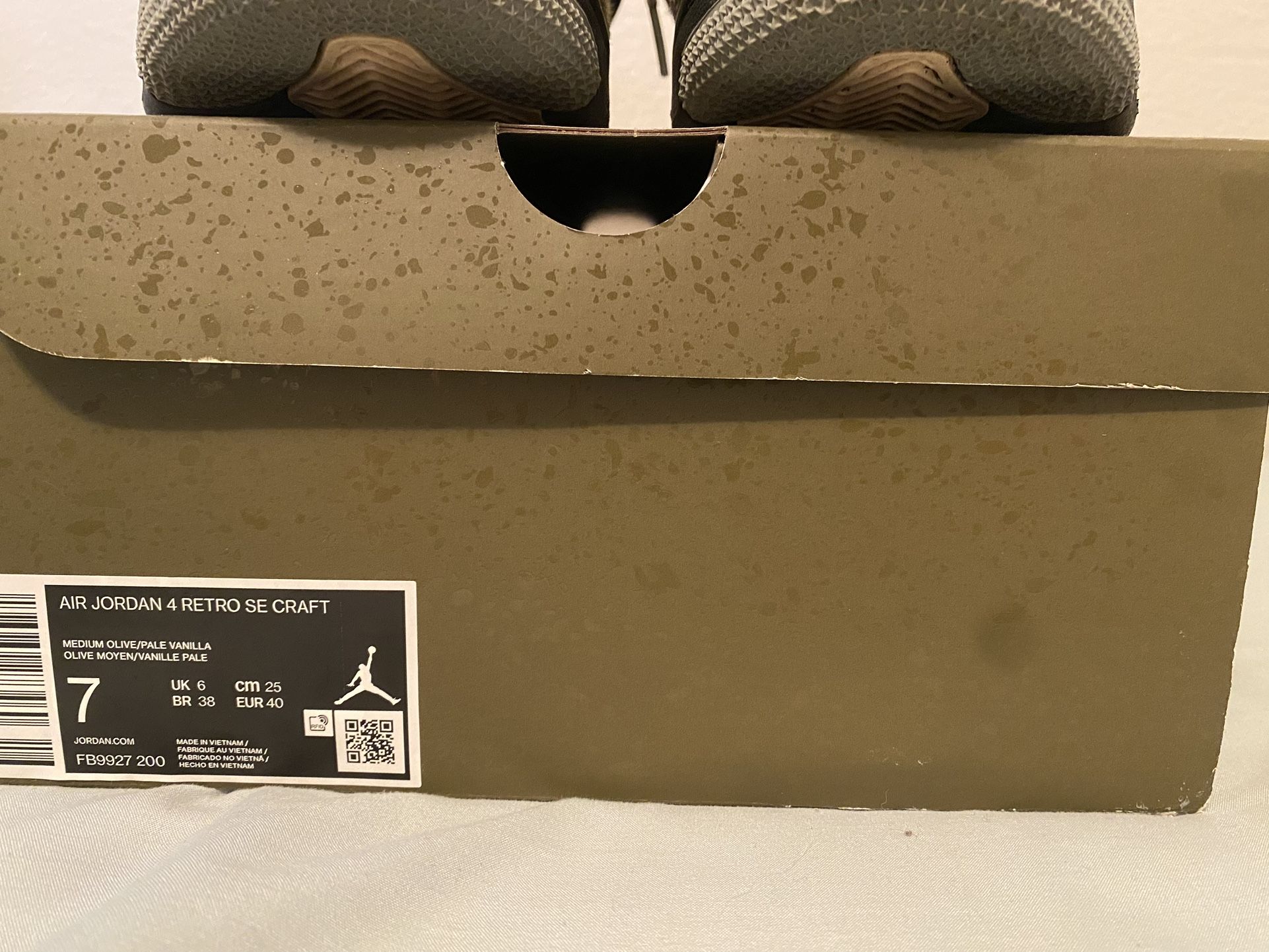 Olive Craft Jordan 4, Size 7 Men's