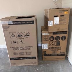 GE Stainless Steel Set