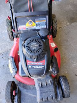 Troy built self propelled mower