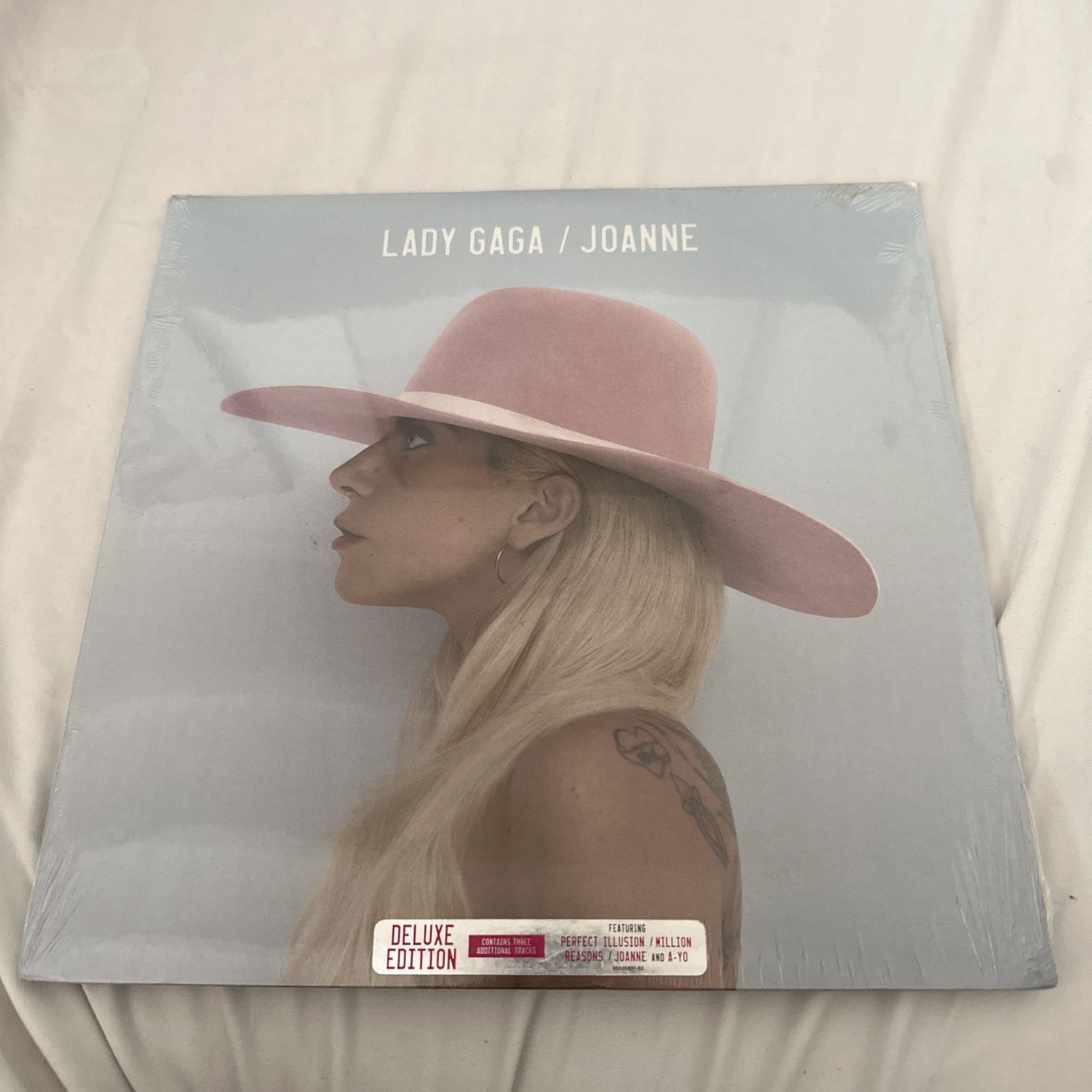 *Sealed* DELUXE EDITION “Joanne” By LADY GAGA