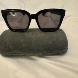 Gucci Sunglasses unisex