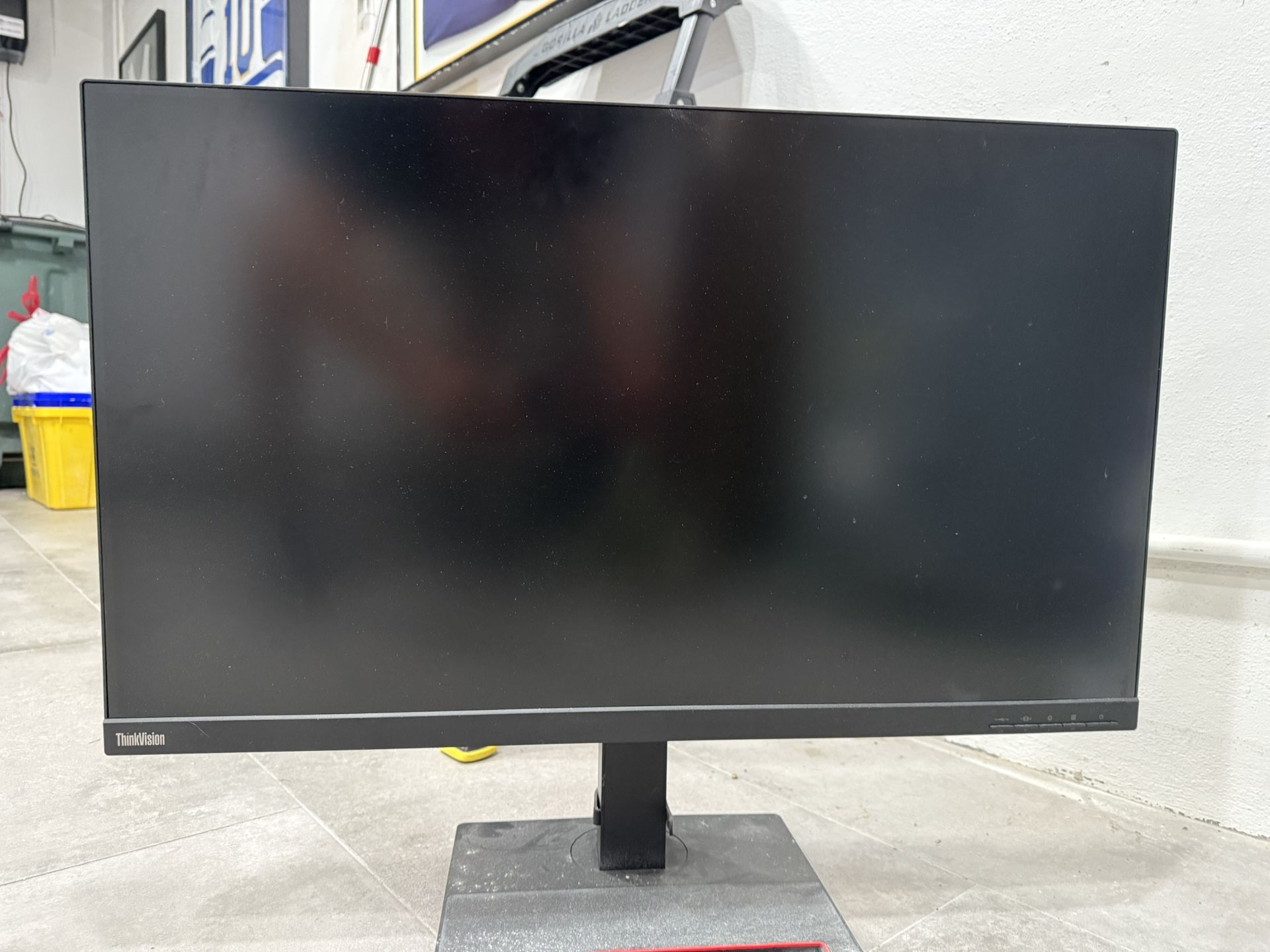 Lenovo ThinkVision P32p-20 – 32” 4K UHD USB-C Monitor – Excellent Condition