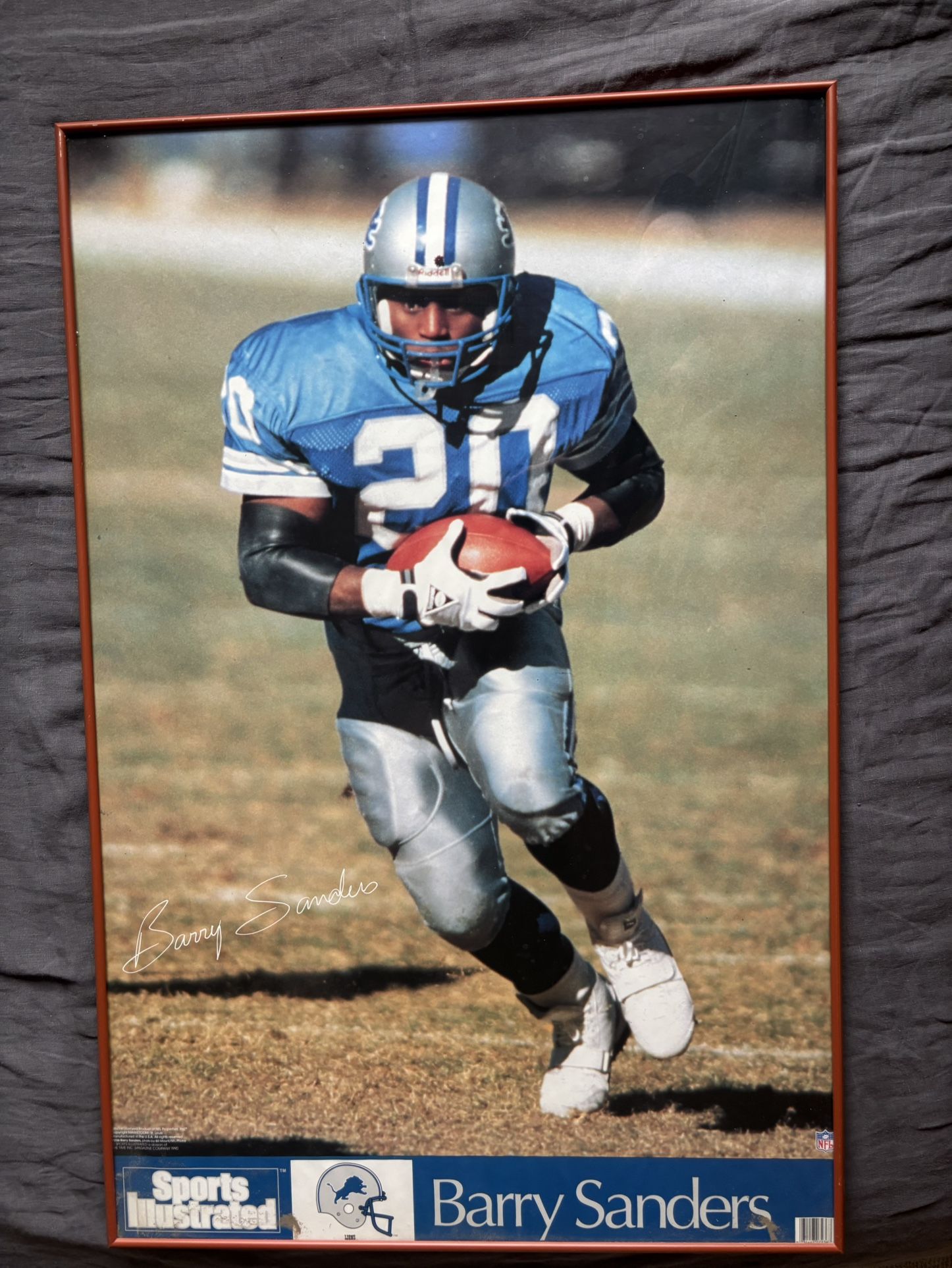 Barry Sanders Poster Framed From The 90’s