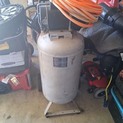 Pro Air Compressor 25gallon