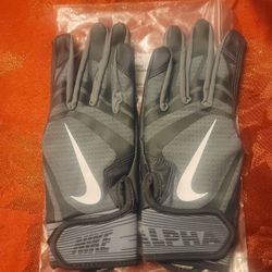 Brand New NIKE Alpha Huarache Youth Grey White Black BASEBALL BATTING GLOVES Kids Size Medium Only