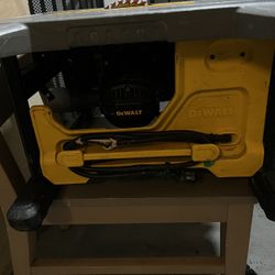 DeWalt tablesaw