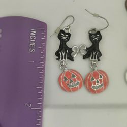 Halloween Earrings!!
