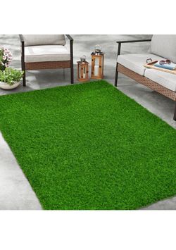 8/10 Artificial Green Grass Turf 
