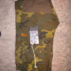 38 Camo Joggers