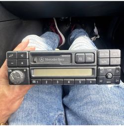 Mercedes Cassette Stereo 1(contact info removed)