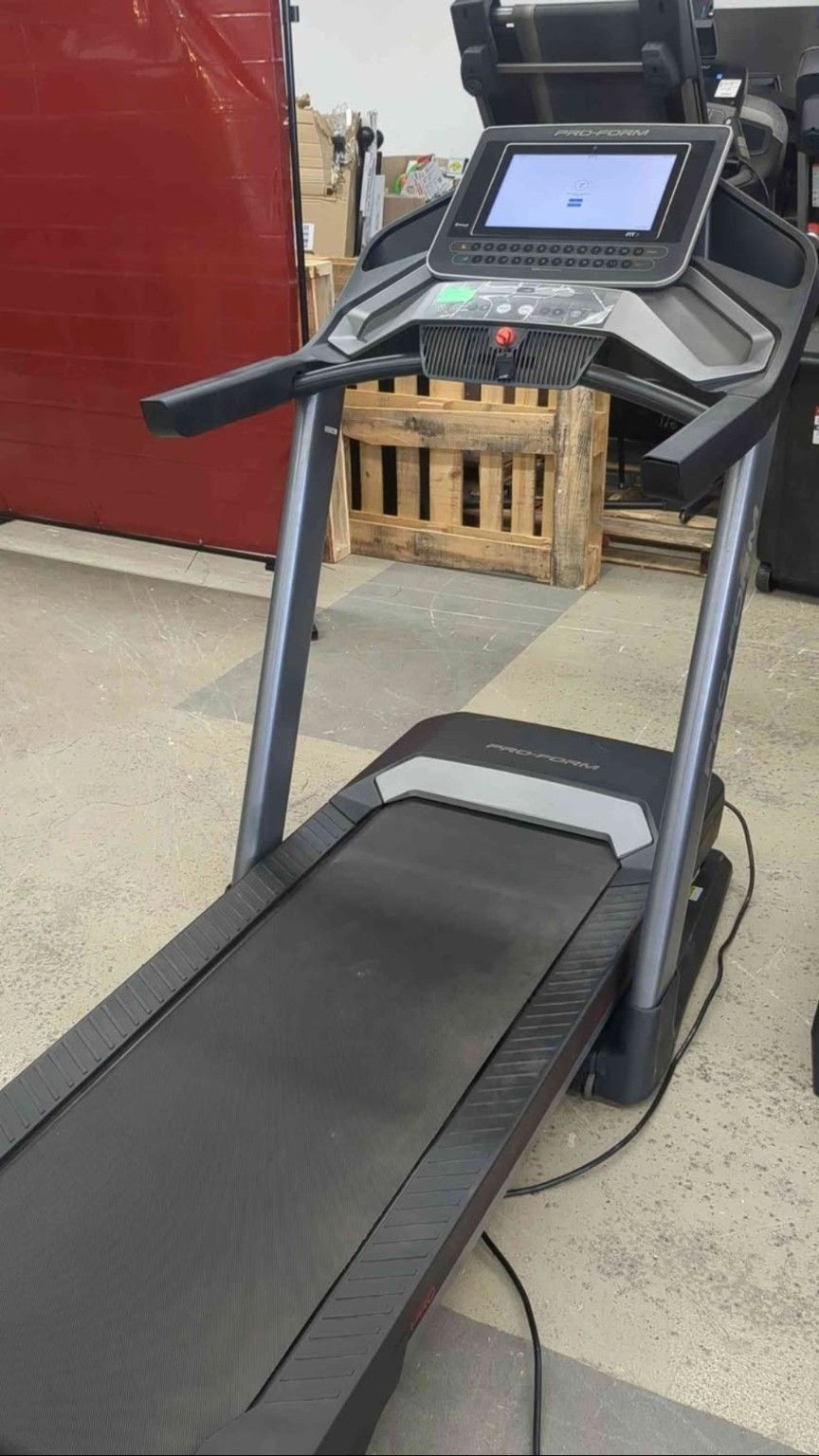 ProForm Pro 5000 Treadmill