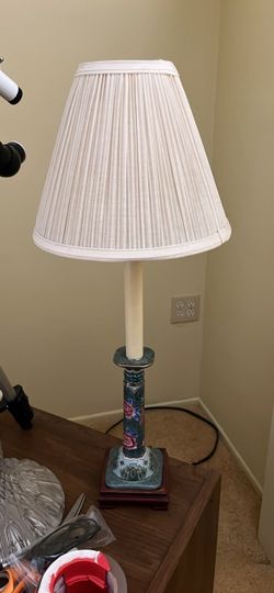 Decorative Floral Table Lamp with White Shade
