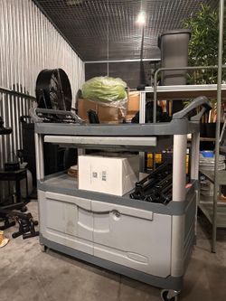 FOR SALE – Heavy-Duty Rolling Utility Cart with Storage