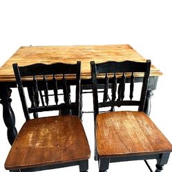 Dining Room Table 